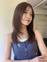 ガーランド (Garland)&nbsp;ミディアムレイヤー顔まわりカット