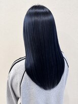 リオリス ヘア サロン(Rioris hair salon) 艶感ブルーブラック/ブリーチカラー