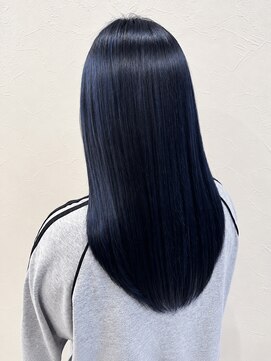 リオリス ヘア サロン(Rioris hair salon) 艶感ブルーブラック/ブリーチカラー