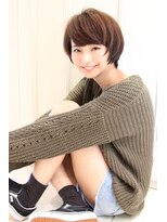 レウナ 外苑前(Reuna)&nbsp;メルトカラー×黒髪でも可愛く決まる小顔ショート