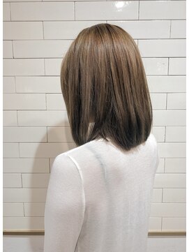 エイトセカンド 新宿三丁目店(EIGHT second) 【EIGHT second】牧瀬_ノンブリーチ透明感アッシュベージュ