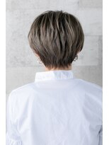 アッシュ ヘアーメイク 桐生(ash hair×make)&nbsp;30代40代小顔見せ！大人のナチュラル丸みショート細目ハイライト