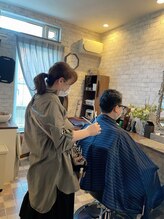 ヘッズ(heeee's)&nbsp;と も