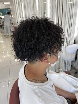 クオリス 上板橋店(QUALIS) メンズツーブロックツイストスパイラルパーマ【簡単セット】