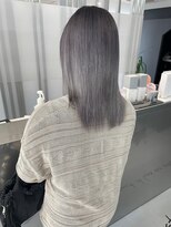 キング 枚方店(K!ng)&nbsp;【枚方、高槻、梅田】ホワイトシルバー