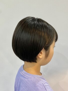 ヘア イノウエ HAIR INOUE キッズカット・のばしかけ丸みショート