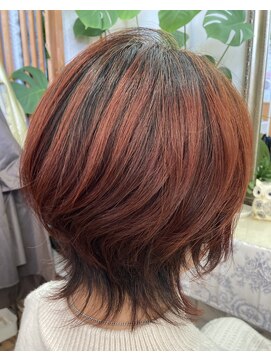 木洩れ陽サロンアイリス ショートウルフ