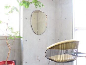 オルト(Ort)の写真/1席のみの完全予約制プライベートサロンで、ゆったりヘアスタイルを楽しむ時間を♪お子様連れOK◎【鷹匠】