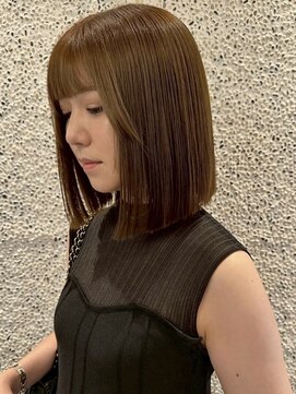 オリーブブラウン