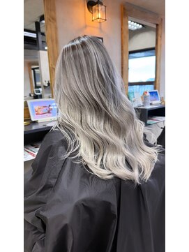 サニー 渋谷(SUNNY) バレイヤージュ、ハイライト、レイヤーカット、ダブルカラー