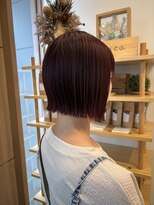 エム バイ ブローチェ(em by BROCHE)&nbsp;ミニボブ×レッドカラー
