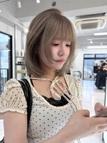 ヴィヴィー 福岡天神店(VIVIE)&nbsp;ミディアムレイヤー/ミルクティーベージュ