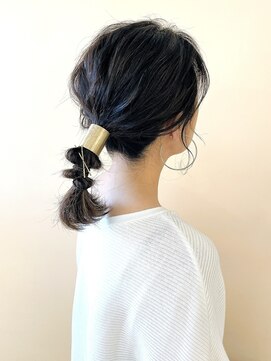 ヘアアンドメイクジップ恵比寿 (Hair＆Make ZIP) ミディアムポニーテールアレンジ　ヘアセット