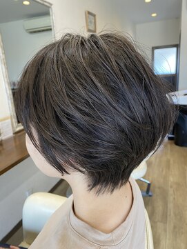 リッシュフォーヘアーデザイン(Lish for hair design) ハンドブローのみで決まるショートスタイル