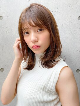 トゥーナ 表参道(tona) 小顔カット・外ハネボブ・くびれヘア・ペールベージュ