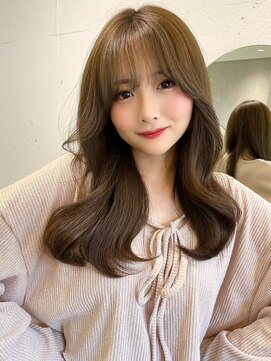 ルームバイシー 新宿(Loom. by Sea) 韓国風前髪/シルキーベージュ/グレージュカラー/斜めバング