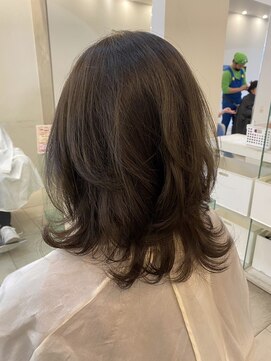 モードケイズブリエ(MODE K's Briller) やわらか光沢ミディ