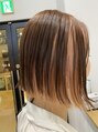 リンダ(LINDA)&nbsp;ブリーチ歴有り。インナーカラーの存在感が出るスタイル♪