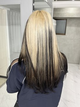 スウィープ(sweep) デザインハイライトエクステ☆