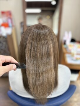 フィールリノ(FEEL lino) 髪質改善トリートメント、縮毛矯正、最高級トリートメント