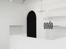 オンド(ondo)の雰囲気（清潔感、インテリア、香りにこだわった心地良い白基調の空間。）
