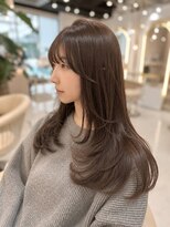 シックスバイギンザロンド 名古屋(six by ginza Lond) レイヤーカット、透明感カラー
