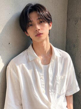キュー(Cue_) ショートセンターパート韓国風コンマヘアクリームパーマ