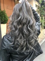 リゼル ユア 渋谷(RISEL YUA)&nbsp;パールプラチナグレージュ×ハイライト w/u岸野