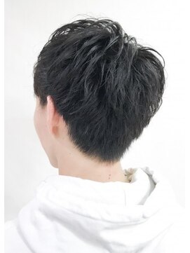 クアトログランシュ 水戸店(QUATRO×GranCieux) 暗髪くせ毛風パーマスマートマッシュ★QUATRO★