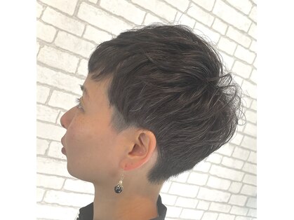 ウィットヘアー(wit hair)の写真