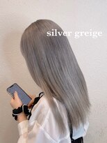 リー ルーチェ 布施(Lee Luce)&nbsp;シルバーグレージュ