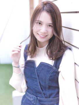 シャフト(SHAFT) SHAFT_大人可愛い/前髪なし/ナチュラルストレート/イルミナ