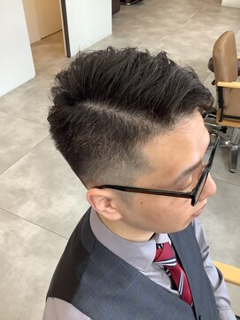 サロン 半田店(SALON) スキンフェード