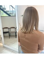リコ ヘアアンドリラクゼーション(LICO HAIR&RELAXATION) LICO ベージュカラー 切りっぱなし