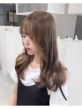 ライリー(riley) ミルクティーベージュ×似合わせカット