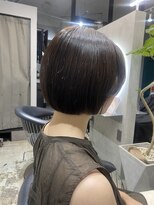 まとまる艶ボブ/グレージュ