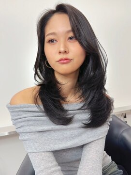 スティーロ 渋谷(Steelo) steelo  ザクザクレイヤーカット×艶ブラック