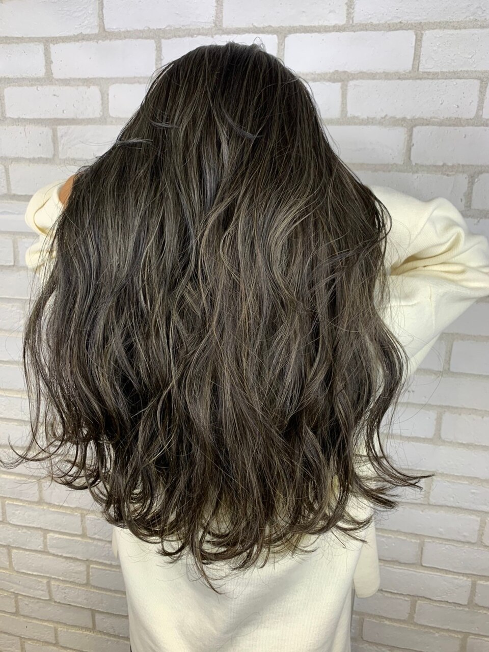 2026年春】オリーブアッシュ ロングの髪型・ヘアアレンジ｜人気順