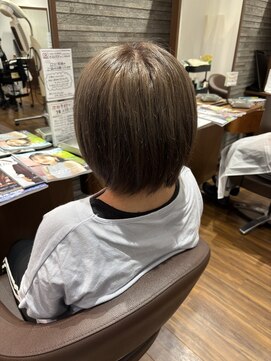 アミカ シーモール店(Amica) グレーベージュ