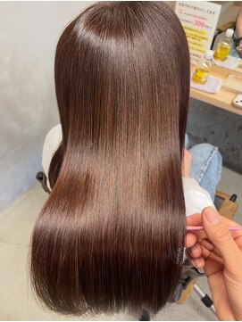 リタ 枚方(Rita) ◎秋の美人艶髪!ナチュラルブラウン×ロング