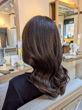 ヘアリゾート粋 ウナム 新宿東口店(enam) くびれロング/韓国レイヤー/ダークチョコレート
