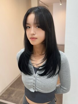 ソソ(soso.) 動きがでる!ハッシュレイヤーカット