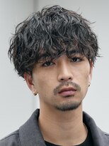 フィフス 大分(fifth)&nbsp;大分ツイストスパイラルパーマメンズカットツーブロックマッシュ