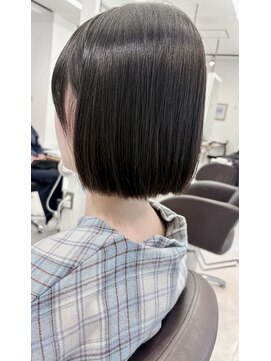 幻(maboroshi) 切りっぱなしボブ