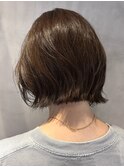横浜西口ダブルカラーレイヤーボブウルフショートヘアベージュ