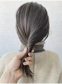 大人可愛いダークアッシュ外国人風カラーブリーチ美人