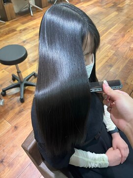 キュア 表参道(CURE) 黒髪/グレージュカラー/ココアベージュ/ヘルシーロング[表参道]