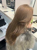 リリー(Lilley)&nbsp;【lilley 稲永麻衣】ホワイトベージュ+ブリーチカラー