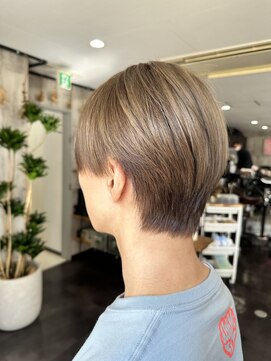 トゥーミー(to mee) 【メンズ】ミルクティーベージュ♪【小松】