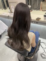 リリー(Lilley)&nbsp;(lilley内堀)韓国ヘア×透明感カラー×グレージュ